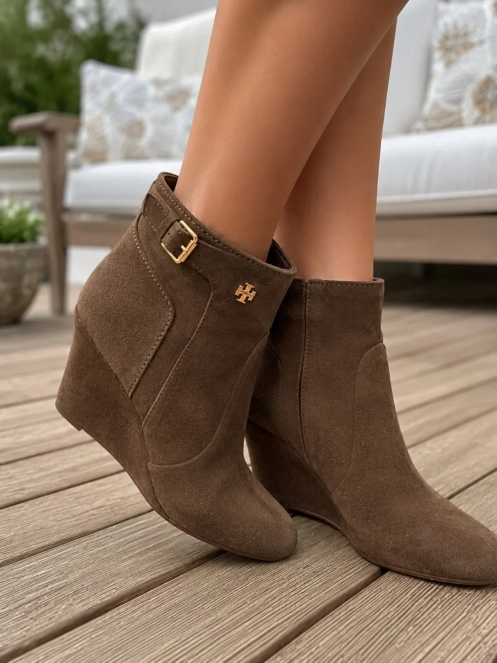 Tory Burch Brown Suede Wedge Ankle Boots Size 7M Leather Made in Brazil
